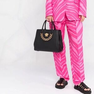 Versace Única Large Tote 🖤💃🏼